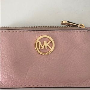 Michael kors wallet